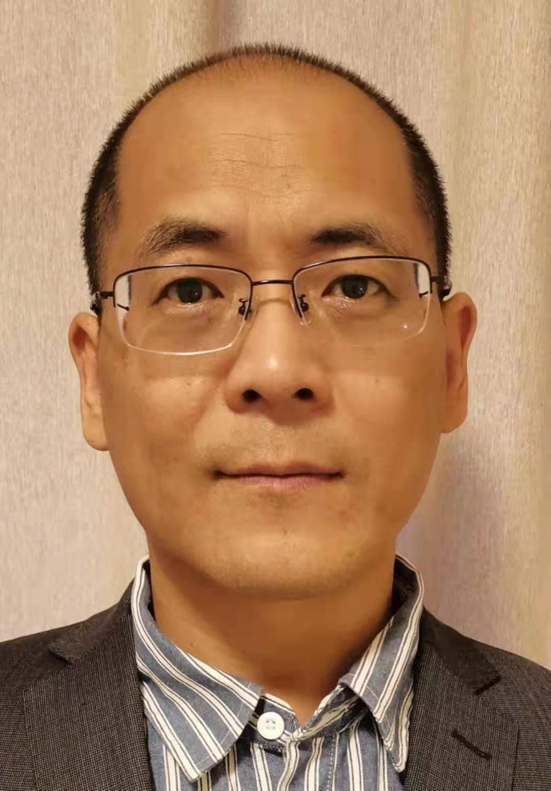 Dr Zhang Wei