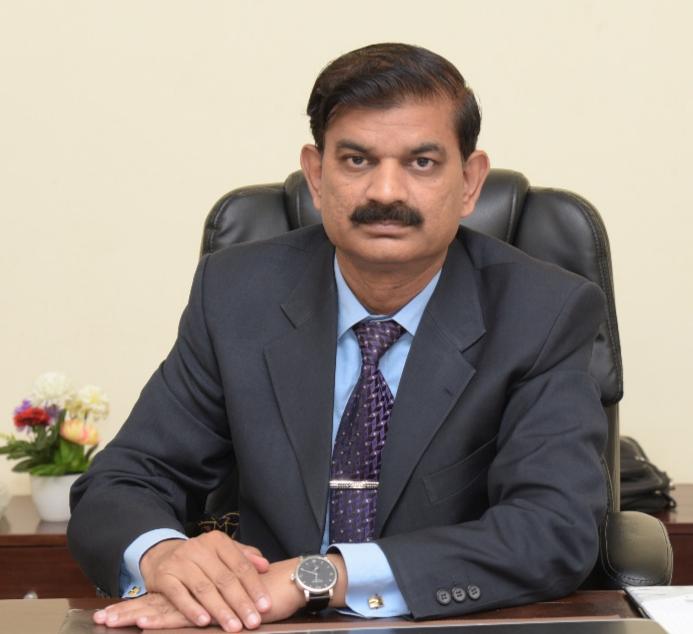 Prof Dr. Naveed Akhtar